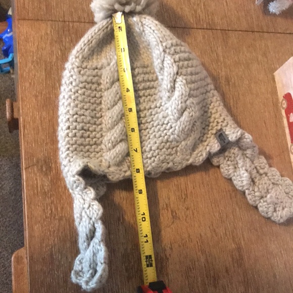 The North Face Beige Wool Winter Hat - Picture 5 of 8